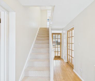 4 bedroom semi-detached house to rent - Photo 1