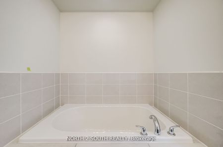 For Lease - 51 Virro Court, Vaughan, Ontario - Photo 2