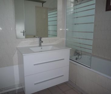 Location Appartement 3 pièces 58m² - Photo 4