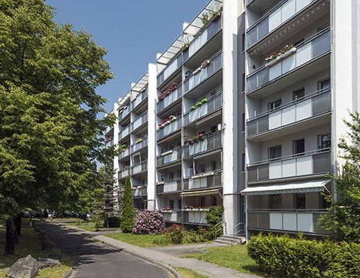 4-Zimmerwohnung im 1.OG mit Balkon! - Photo 1