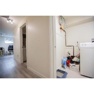 1 Bed 1 Bath BSMT Suite Garage Parkdale Edmonton - Photo 2