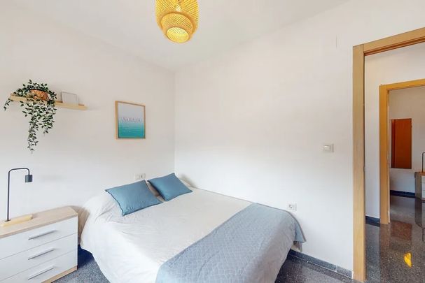 Avinguda del Port, Valencia, Valencian Community 46021 - Photo 1