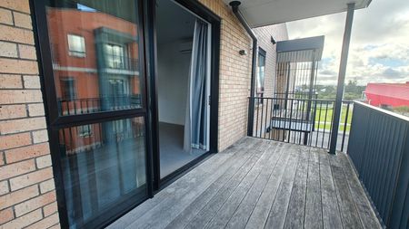Property Management77 Hobsonville Point Road, Hobsonville - Apartment for Rent - Photo 2