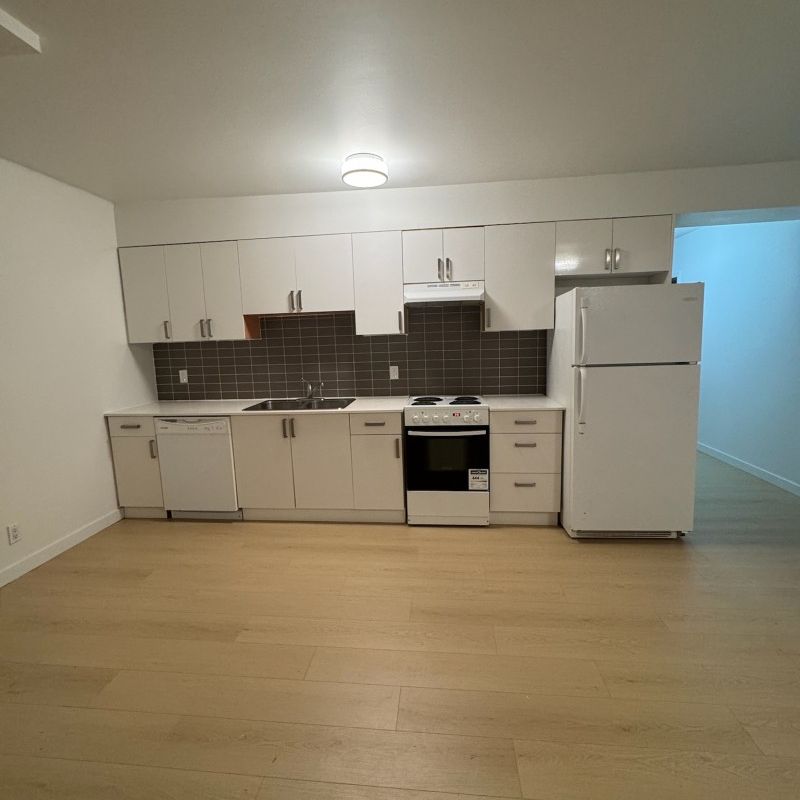 Blueridge Apartments - Photo 1