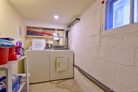 For Lease - 202-204 Mckay Avenue, Windsor, Ontario - Photo 4