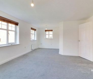 2 bedroom ground floor flat to rent - Photo 6