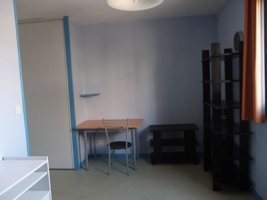 STUDIO ESTUDIANTINES - Photo 1