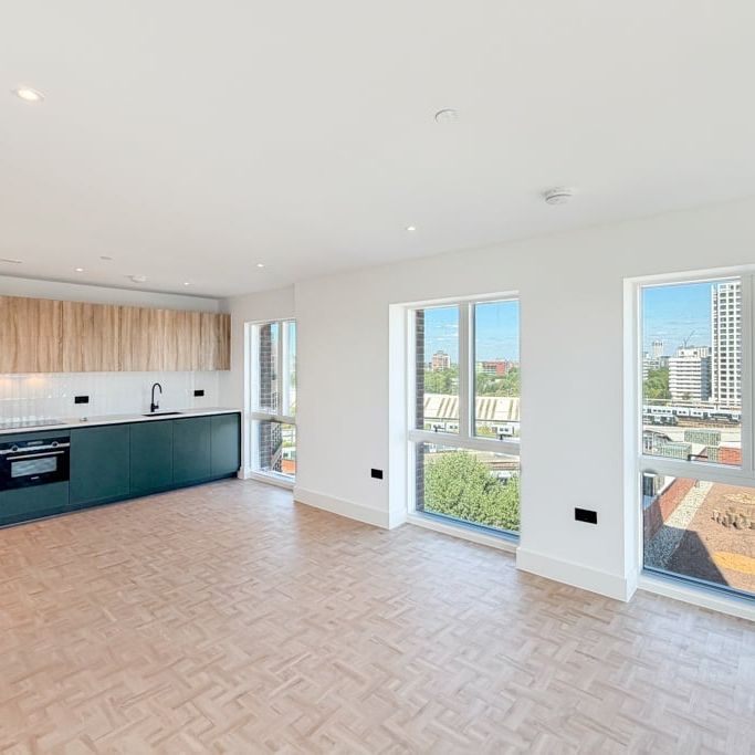 1 Bed Flat, Danvers Avenue, SW11 - Photo 1