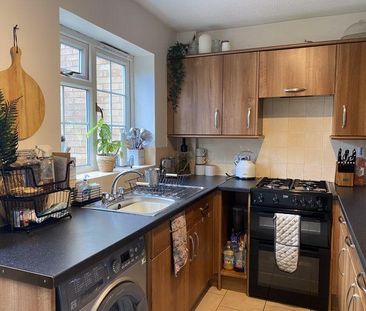 2 bedroom terraced house to rent - Photo 6