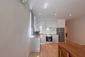 Apartamento T3 com Terraço no Centro do Porto