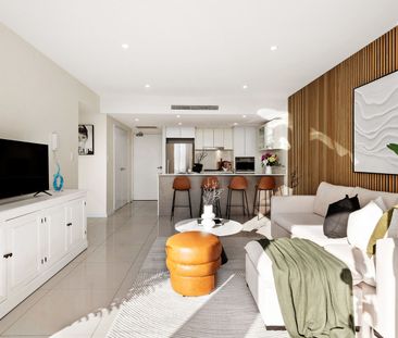 Stylish Apartment with Wraparound Views - Photo 1