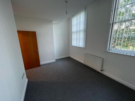 2 Bed Flat, Oakhouse Park, L9 - Photo 3