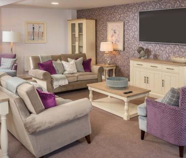 1 bedroom retirement property to rent - Photo 2