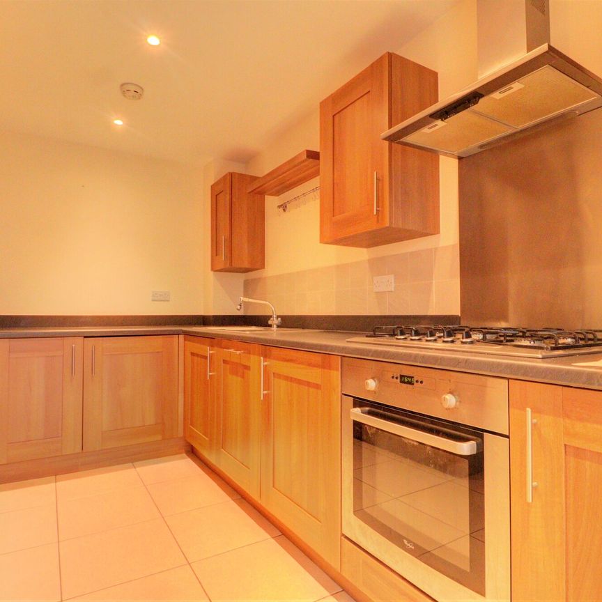 3 bedroom semi detached house to rent, - Photo 1