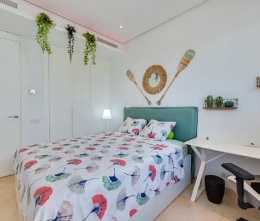 4 Bedroom Villa For Rent in Marbella, Málaga - Photo 2