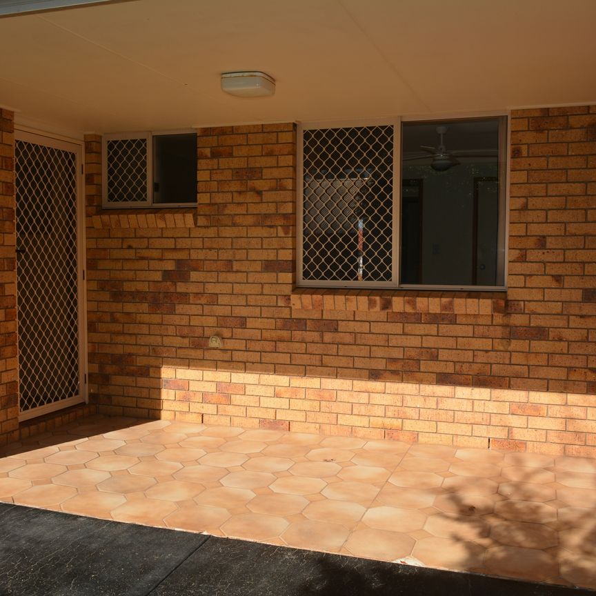 2/3 Horrocks Crescent, KEARNEYS SPRING - Photo 1