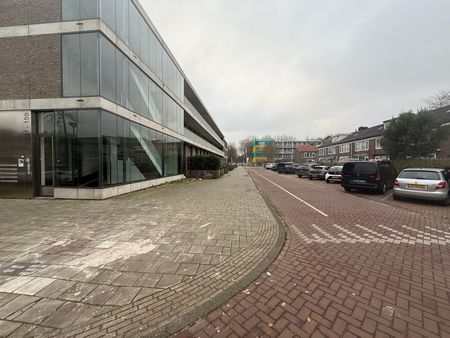 Appartement te huur: Bernard Loderstraat 131 1063 PG Amsterdam - Photo 2