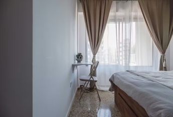 Plaça de Bisbe Benlloch, Torrent, Valencian Community 46900