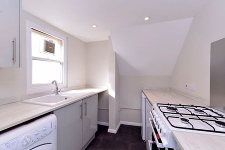 Harts Yard, Godalming - 1 bedroomProperty for lettings - Seymours - Photo 2