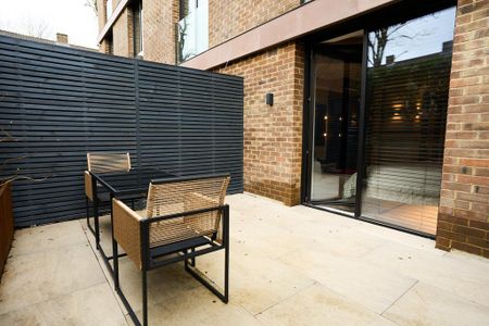 Studio to rent - Photo 2