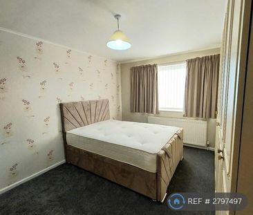 1 bedroom in a house share to rent - Photo 5