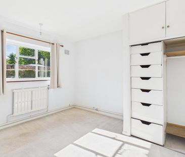 3 bedroom bungalow to rent - Photo 1