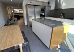 Chalet/casa adosado en venta, alquiler en Progrés