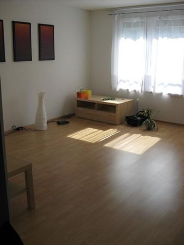 Bright 3-room apartment in an attractive location! - Foto 2