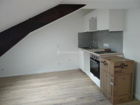 Location Appartement 1 pièces 16 m2 à Carmaux - Photo 2