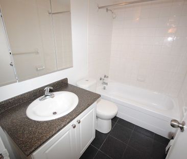 335 MacLaren Street, Centretown, Ottawa, ON - Photo 2
