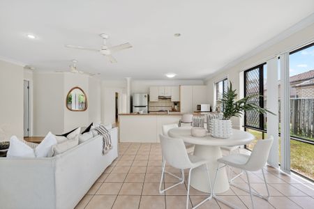 Convenient Living on Aldea Circuit - Photo 5