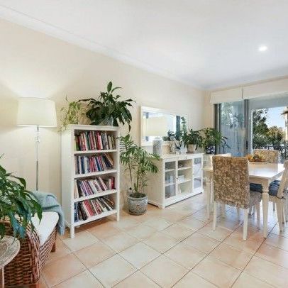 Luxurious Carrara Life Style - Photo 1