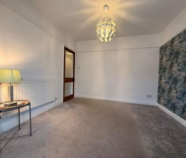 165 High Street,Eastleigh - Photo 4