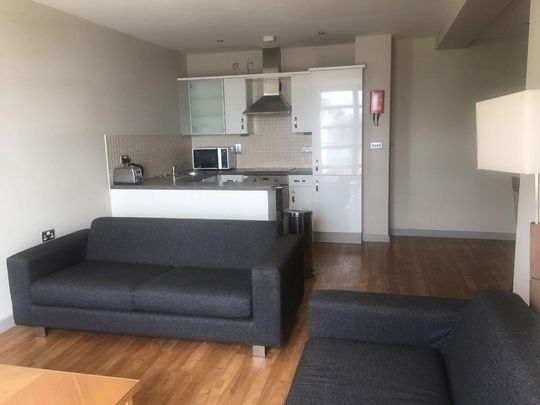 2 bedroom house share to rent - Photo 1