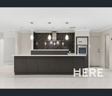 Spacious Family Living in a Quiet Beeliar Location - Photo 3