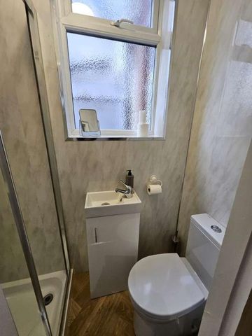 Bentley Road, Bentley, Doncaster, DN5 - Photo 4