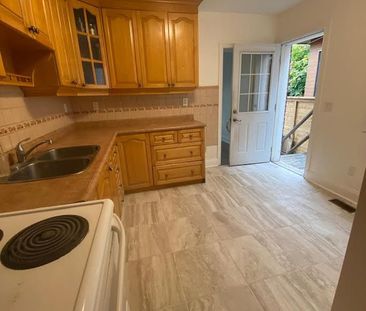 For Lease - 37 Gillespie Avenue Unit# Main Floor, Toronto, Ontario - Photo 4