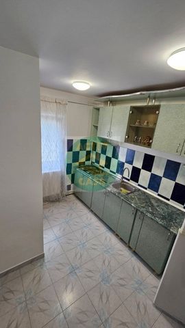 Apartament 3 camere, de inchiriat - Photo 3