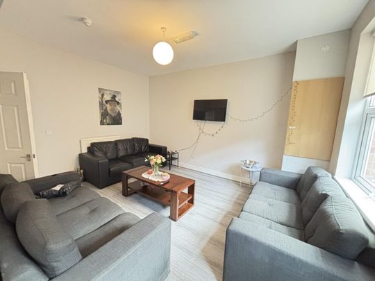 17 Hessle Terrace, Leeds, LS6 1EQ - Photo 1