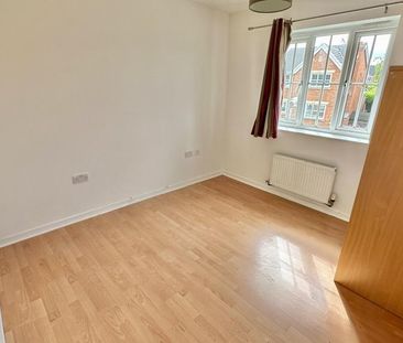 2 bedroom apartment to rent - Photo 4