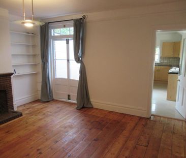 3 bedroom terraced house to rent - Photo 4