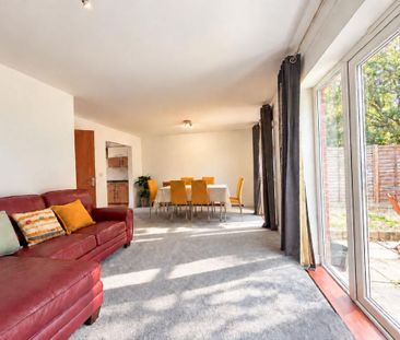 3 bedroom detached house to rent - Photo 1