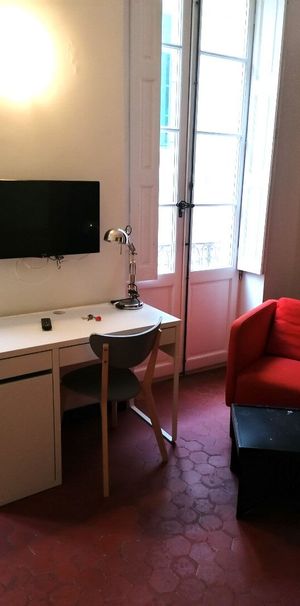 A LOUER STUDIO MEUBLE NARBONNE - Photo 1
