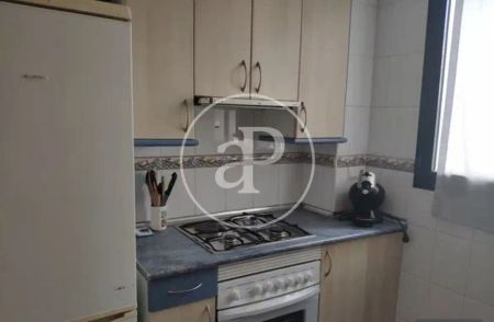 Piso de alquiler en Carrer del General Almirante, Mont-Olivet - Photo 4