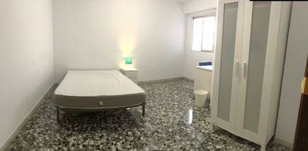 Calle Actor Mora, Valencia, Valencian Community 46009 - Photo 3