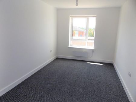 2 bedroom apartment to rent - Photo 4