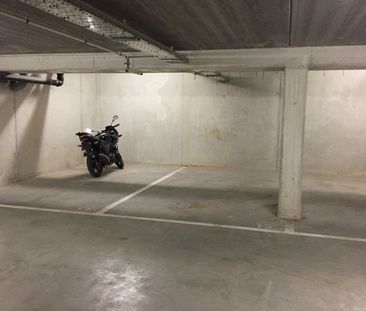 Uitstekend gelegen 2-slpk appartement met terras, autostaanplaats e... - Photo 2