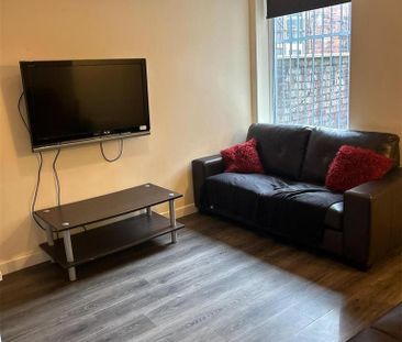 4 bedroom house to rent - Photo 1