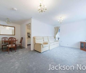 Oakmead Green, Epsom, KT18 - Photo 6