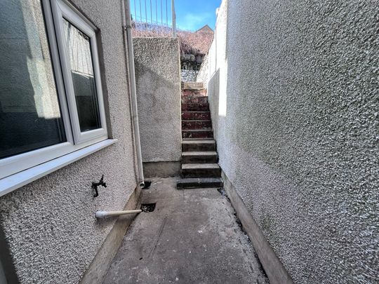 Watkin Street, Mount Pleasant, Swansea, SA1 6YE - Photo 1